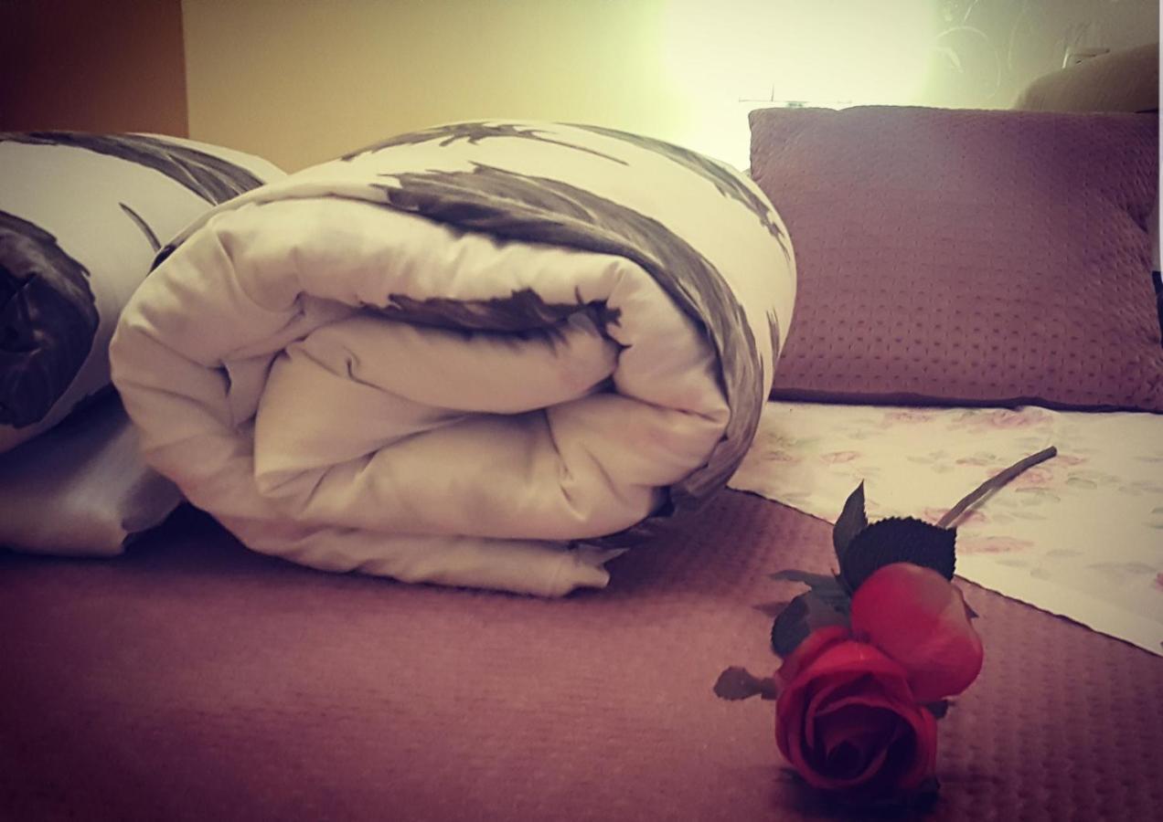 Palma Guesthouse Palit ภายนอก รูปภาพ